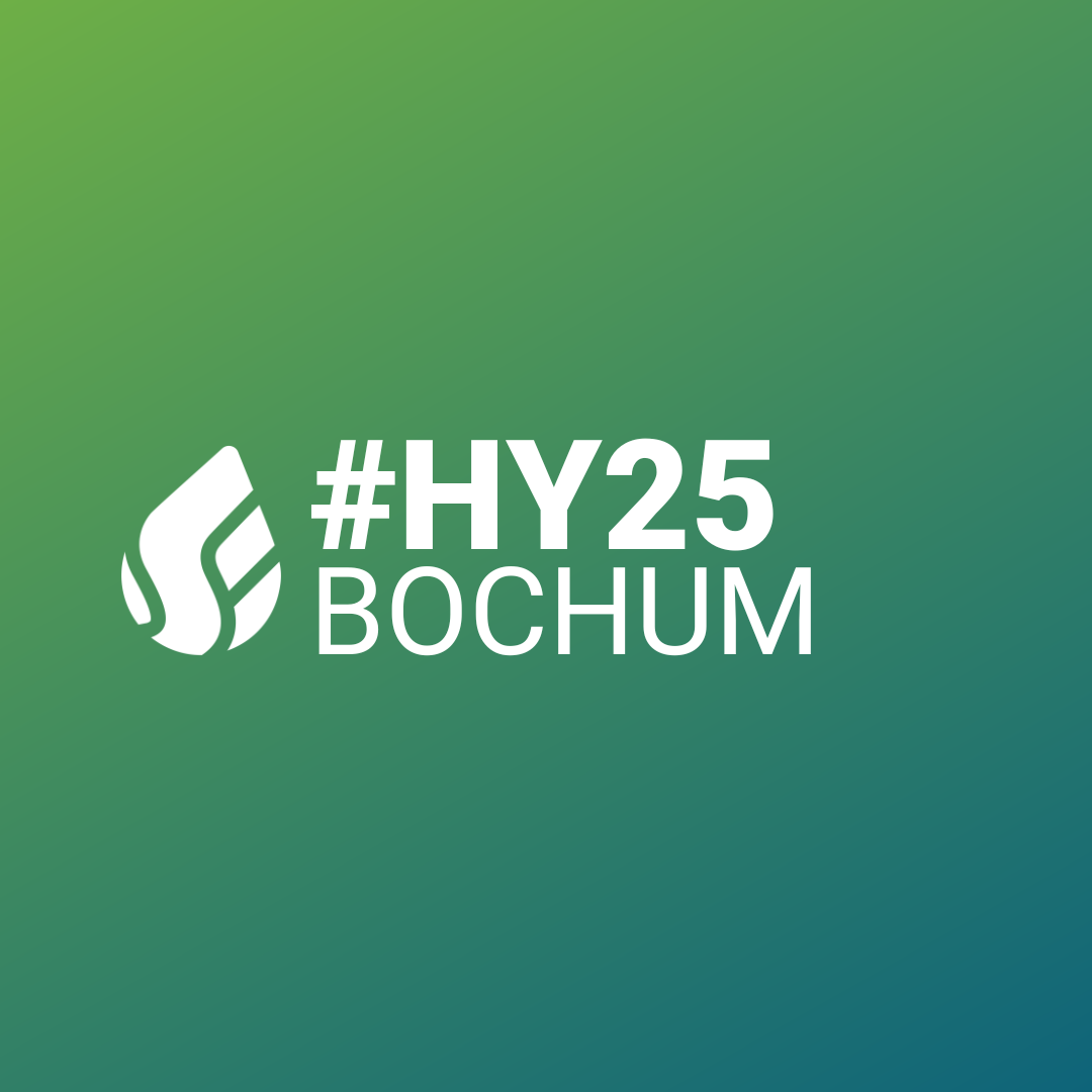 Grüner Hintergrund, schematischer Wassertropfen für Wasserstoff, Schriftzug #Hy25 Bochum